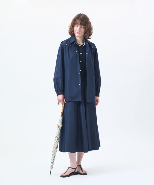 MACKINTOSH PHILOSOPHY(マッキントッシュ フィロソフィー)の「リバティプリント長傘(長傘・レディース・ホワイト系その他/ネイビー・FREE)」の5枚目の写真