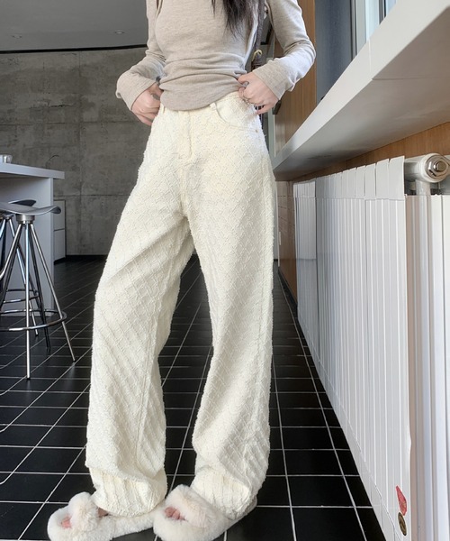 shyam inspiration(シャムインスピレーション)の「ジャガードワイドストレートデニムパンツ(デニムパンツ・レディース・ホワイト・L/M)」の5枚目の写真