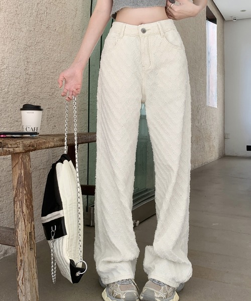 shyam inspiration(シャムインスピレーション)の「ジャガードワイドストレートデニムパンツ(デニムパンツ・レディース・ホワイト・L/M)」の19枚目の写真