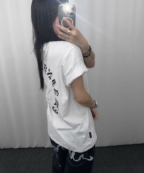 ELIMENO(エリメノ)の「ELリマイン半袖Tシャツ4カラー(Tシャツ/カットソー・メンズ・ホワイト/ライトグレー/チャコール/ブラック・4/5/6/1/2/3)」の9枚目の写真