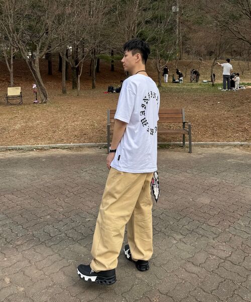 ELIMENO(エリメノ)の「ELリマイン半袖Tシャツ4カラー(Tシャツ/カットソー・メンズ・ホワイト/ライトグレー/チャコール/ブラック・4/5/6/1/2/3)」の10枚目の写真