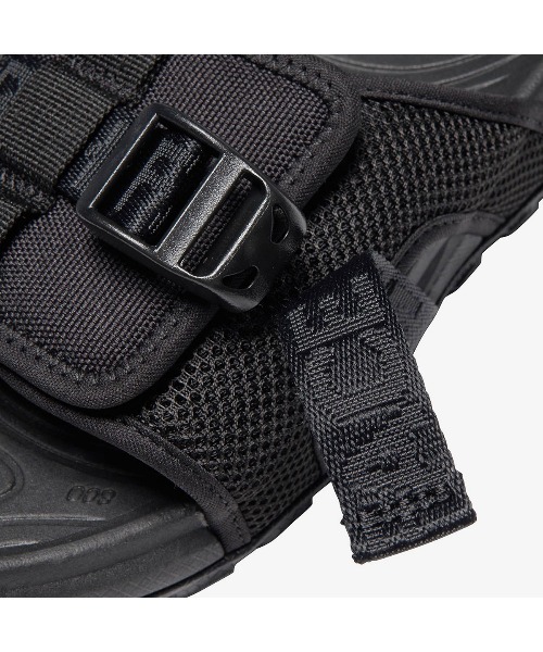 THE NORTH FACE(ザノースフェイス)の「THE NORTH FACE EXPLORER CAMP SLIDES(ザ・ノース・フェイス エクスプローラー キャンプ スライド)(サンダル・レディース・ベージュ系/ブラック系・25cm/24cm/23cm)」の6枚目の写真