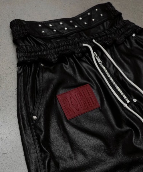 RICH(リッチ)の「【RICH】Wide Leg Boxing Pant / 【リッチ】レイヤードコーティングワイドパンツ<着用動画あり>(その他パンツ・メンズ・ブラック・02/01)」の15枚目の写真