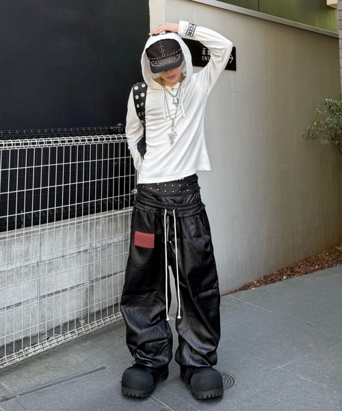 RICH(リッチ)の「【RICH】Wide Leg Boxing Pant / 【リッチ】レイヤードコーティングワイドパンツ<着用動画あり>(その他パンツ・メンズ・ブラック・02/01)」の17枚目の写真