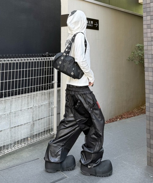 RICH(リッチ)の「【RICH】Wide Leg Boxing Pant / 【リッチ】レイヤードコーティングワイドパンツ<着用動画あり>(その他パンツ・メンズ・ブラック・02/01)」の22枚目の写真