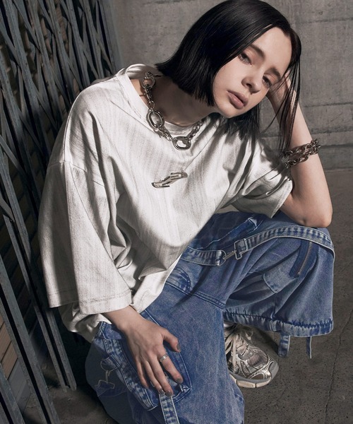 ERAR(エラー)の「【ERAR】ヴィンテージライクオーバーサイズメタルプレートTシャツ(Tシャツ/カットソー・メンズ・ブラック/ホワイト/ブラック系・L/M/XL/S)」の22枚目の写真