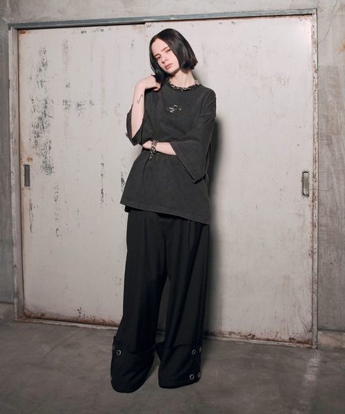 ERAR(エラー)の「【ERAR】ヴィンテージライクオーバーサイズメタルプレートTシャツ(Tシャツ/カットソー・メンズ・ブラック/ホワイト/ブラック系・L/M/XL/S)」の9枚目の写真