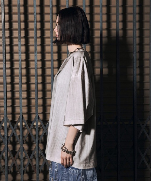 ERAR(エラー)の「【ERAR】ヴィンテージライクオーバーサイズメタルプレートTシャツ(Tシャツ/カットソー・メンズ・ブラック/ホワイト/ブラック系・L/M/XL/S)」の20枚目の写真