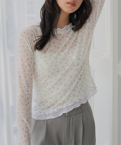 KOBE LETTUCE(コウベレタス)の「フリルドッキング花柄シアーロンT(Tシャツ/カットソー・レディース・ブルー/ホワイト/ネイビー・M)」の2枚目の写真