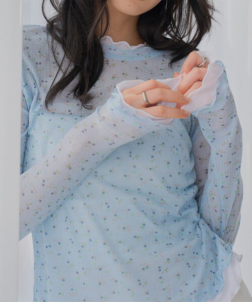 KOBE LETTUCE(コウベレタス)の「フリルドッキング花柄シアーロンT(Tシャツ/カットソー・レディース・ブルー/ホワイト/ネイビー・M)」の1枚目の写真