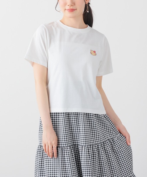 Honeys(ハニーズ)の「ハローキティ/Tシャツ(Tシャツ/カットソー・レディース・イエロー/ピンク/ホワイト/サックスブルー/ブラック・3L/L/LL/M/S)」の15枚目の写真