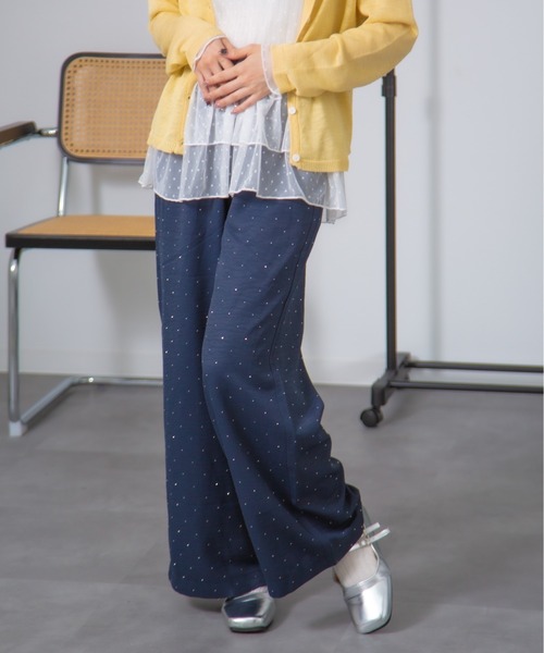 HALEY PESCA(ヘーリーペスカ)の「HALEY PESCA/キラキラビジューパンツ(その他パンツ・レディース・ホワイト/ベージュ/ネイビー・FREE)」の1枚目の写真