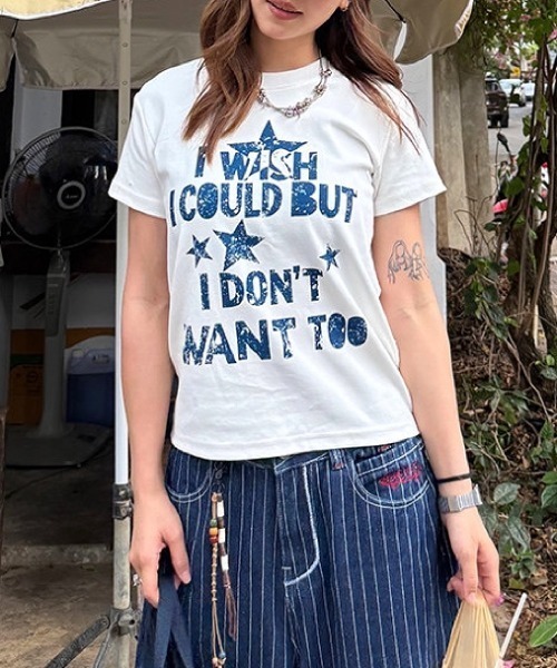 SHEENA(シーナ)の「グランジロゴコンパクトフィットTシャツ(Tシャツ/カットソー・レディース・ホワイト/ブラック・M)」の3枚目の写真