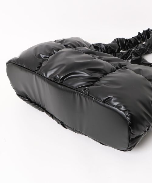 antiqua(アンティカ)の「キルティングトート(トートバッグ・レディース・ブラック・FREE)」の3枚目の写真
