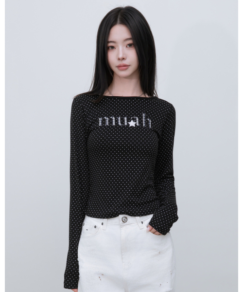 muahmuah(ムーアムーア)の「ボートネックロゴパッチドット長袖Tシャツ(Tシャツ/カットソー・レディース・ブラック・FREE)」の9枚目の写真