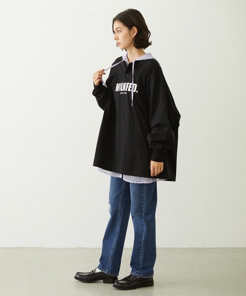 MILKFED.（ミルクフェド）の「HENLEY NECK BIG L/S TOP（Tシャツ/カットソー・レディース・ブラック/ピンク/オートミール・ONE SIZE）」の15枚目の写真