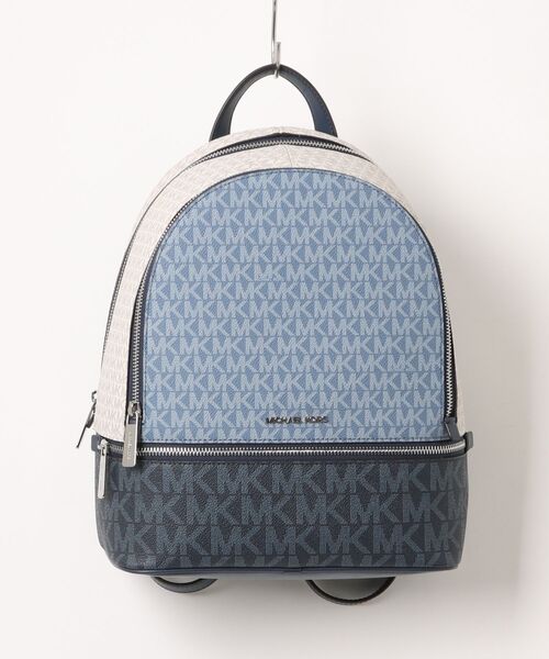 【新品未使用】RHEA ジップ バックパック ミディアム - MKシグネチャー セール】RHEA ジップ バックパック ミディアム - MKシグネチャー