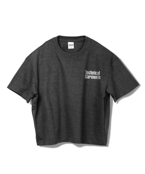 PRINOAR(プリノア)の「テクニカルセミクロップ半袖Tシャツ - チャコール(Tシャツ/カットソー・レディース・チャコール・SMALL/MEDIUM/LARGE)」の8枚目の写真