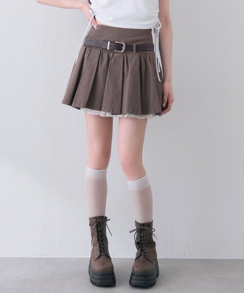 OLIVE des OLIVE（オリーブデオリーブ）の「ベルト付きタックフレアスカート（スカート・レディース・チャコールグレー/ブラック/ブラウン・FREE）」の20枚目の写真