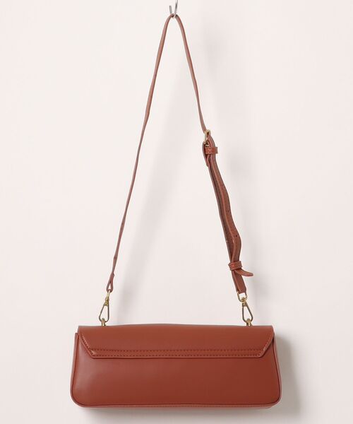 NiiNa(ニーナ)の「【NiiNa】【高品質牛革】ワンハンドルレクタングルバゲットバッグ / WEB限定(ハンドバッグ・レディース・ブラウン・FREE)」の8枚目の写真
