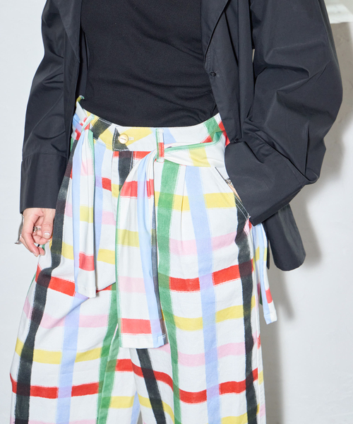 CITYSHOP(シティーショップ)の「SIXXTA RAINBOW CONFETTI:パンツ(その他パンツ・レディース・ホワイト系その他・4/6)」の7枚目の写真