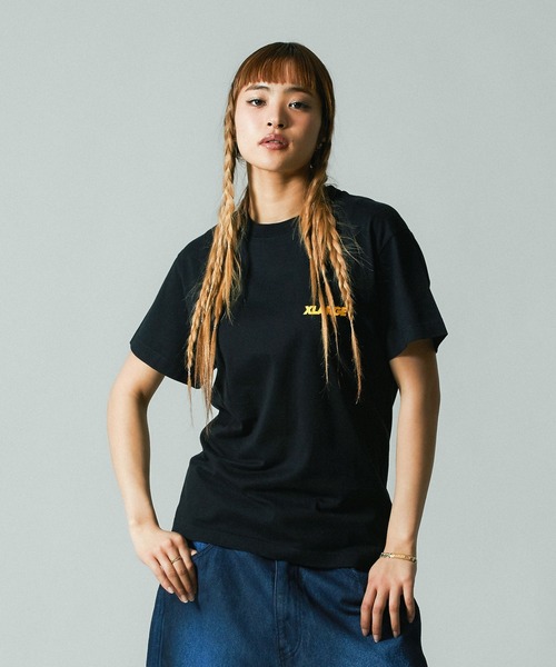 XLARGE(エクストララージ)の「【WEB限定】FLIP OG S/S TEE(Tシャツ/カットソー・メンズ・マスタード/ピンク/ブラック/ホワイト・XS/S/M/L/XL/XXL)」の20枚目の写真