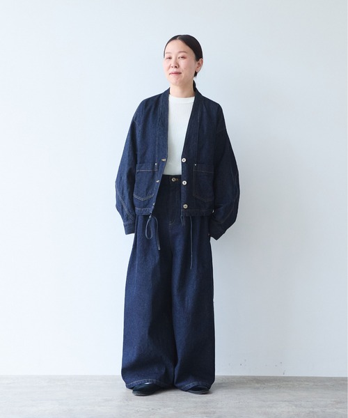 yuni（ユニ　）の「Cotton 11oz denim no collar cocoon blouson（デニムジャケット・レディース・ネイビー・FREE）」の13枚目の写真