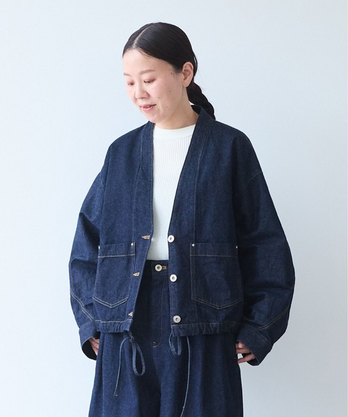 yuni（ユニ　）の「Cotton 11oz denim no collar cocoon blouson（デニムジャケット・レディース・ネイビー・FREE）」の16枚目の写真