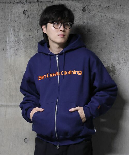 BEN DAVIS(ベンデイビス)の「【BEN DAVIS(ベンデイビス)】HEART CHENILLE ZIP HOODIE / ジップフーディ サガラ刺繍 ハートロゴ 裏起毛 フロント刺繍 カラフル ユニセックス(パーカー・メンズ・グレー/ブラック/ピンク/ネイビー・MEDIUM/X-LARGE/LARGE)」の5枚目の写真