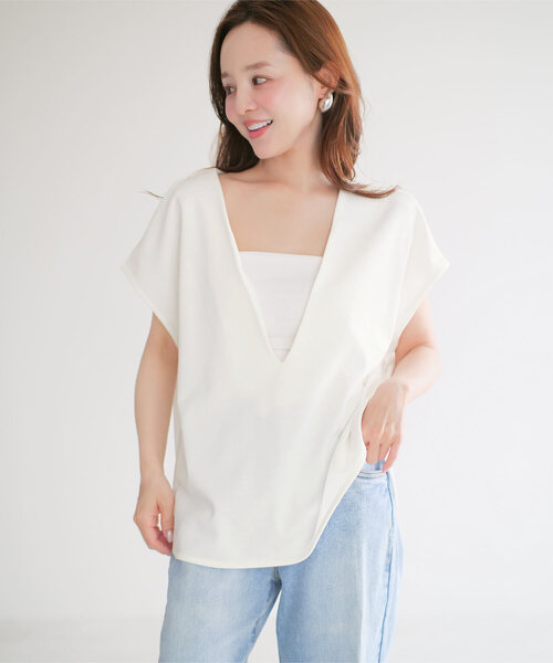 KOBE LETTUCE（コウベレタス）の「[ 田中亜希子さんコラボ ] ジャージー深Vネックフレンチトップス（Tシャツ/カットソー・レディース・ブラック/オフホワイト/グレー系/ベージュ系・M-Short/M-Long）」の2枚目の写真