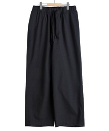 marka（マーカ）の「marka / マーカ：WIDE CYLINDER FIT EASY PANTS -2/72 WOOL TROPICAL WASHER -：M26A11PT01C[COR]（スラックス）」