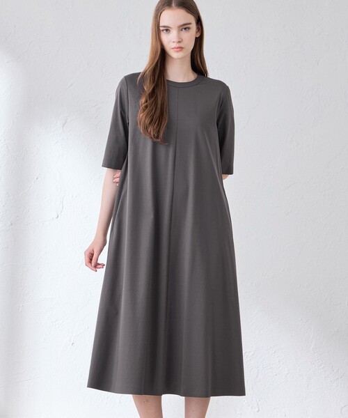 MACKINTOSH LONDON(マッキントッシュ ロンドン)の「【The Essential Collection】プレーティング天竺ワンピース(ワンピース・レディース・パープル系その他4/チャコールグレー・38)」の2枚目の写真