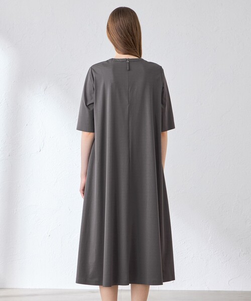 MACKINTOSH LONDON(マッキントッシュ ロンドン)の「【The Essential Collection】プレーティング天竺ワンピース(ワンピース・レディース・パープル系その他4/チャコールグレー・38)」の9枚目の写真