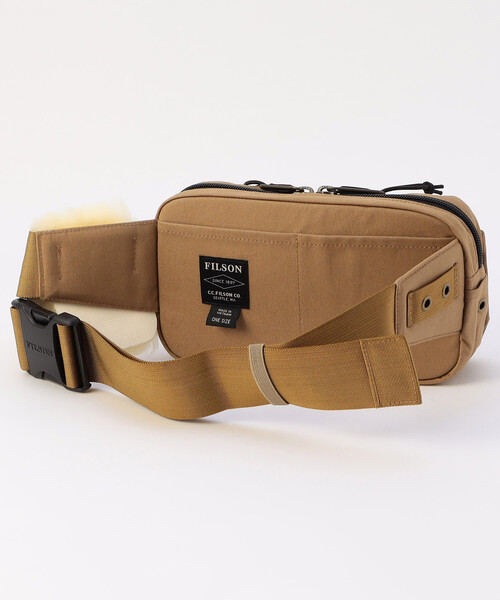 FILSON(フィルソン)の「FILSON/フィルソン Compact Fishing Waist Pack(ショルダーバッグ・メンズ・ブラウン・フリ-)」の3枚目の写真