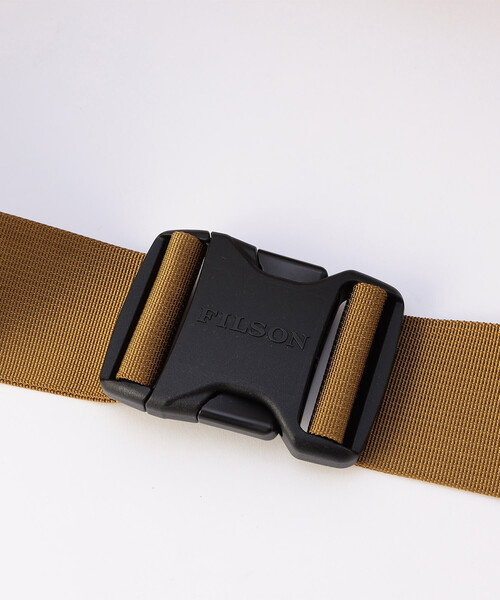 FILSON(フィルソン)の「FILSON/フィルソン Compact Fishing Waist Pack(ショルダーバッグ・メンズ・ブラウン・フリ-)」の6枚目の写真