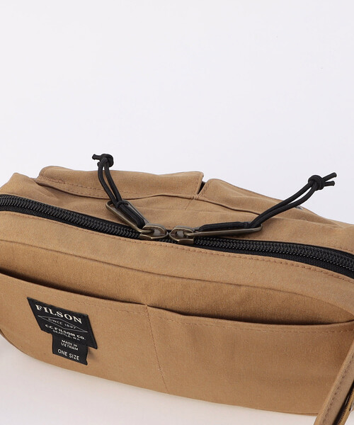 FILSON(フィルソン)の「FILSON/フィルソン Compact Fishing Waist Pack(ショルダーバッグ・メンズ・ブラウン・フリ-)」の7枚目の写真