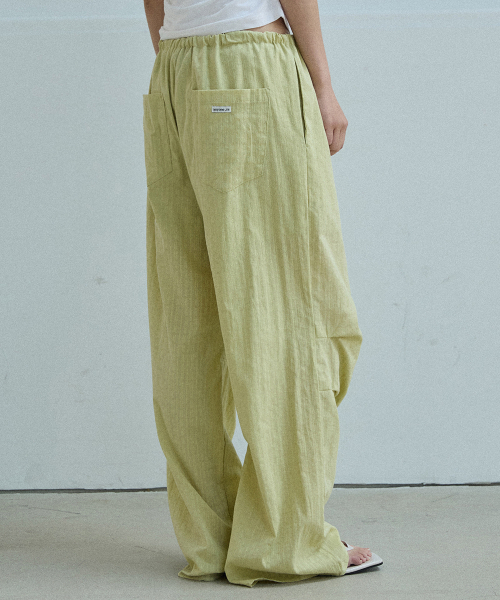 RENSE（レンセ）の「Sheer Tuck Line Pants Green（スウェットパンツ・レディース・その他・OS）」の2枚目の写真