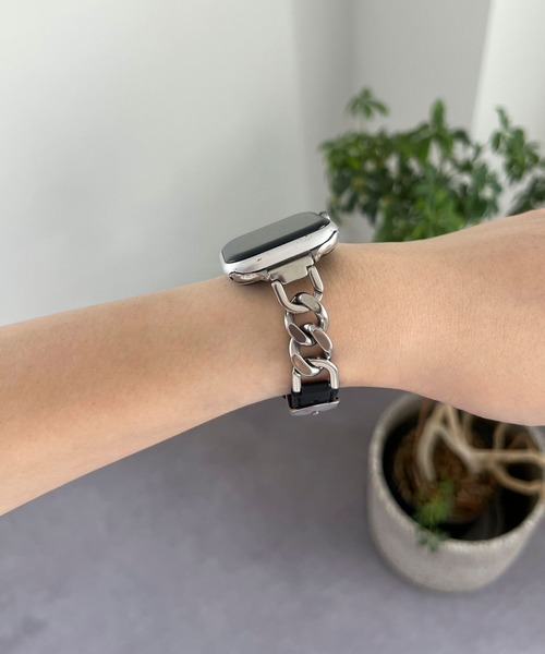 LOWRYS FARM（ローリーズファーム）の「【ステンレス】AppleWatch チェーンゴウヒバンド　1051688/GOODS（デジタル腕時計・レディース・ベージュ/ブラック・FREE）」の5枚目の写真