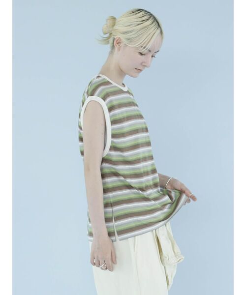 :ETHROF(イーサオブ)の「MULTI BORDER 2WAY PULLOVER(Tシャツ/カットソー・レディース・ベージュ系その他3/ライトブルー・FREE)」の6枚目の写真