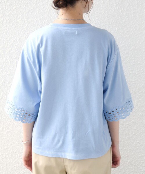 SHIPS(シップス)の「フラワー モチーフ カットワーク レース ショート スリーブ TEE(Tシャツ/カットソー・レディース・ダークグレー/オフホワイト/ライトブルー・ONE SIZE)」の19枚目の写真