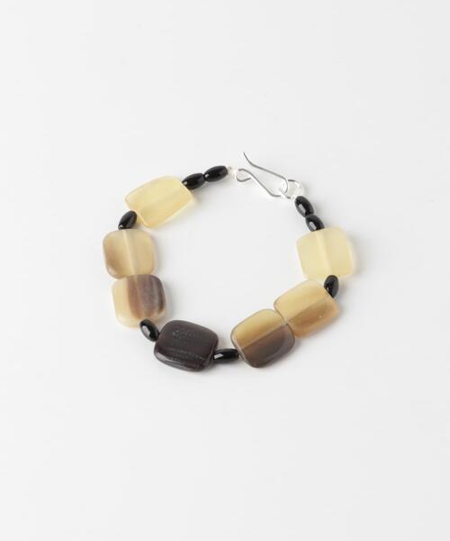 SMELLY(スメリー)の「SMELLY so’ square horn onyx bracelet(ブレスレット・レディース・シルバー系その他・-)」の6枚目の写真