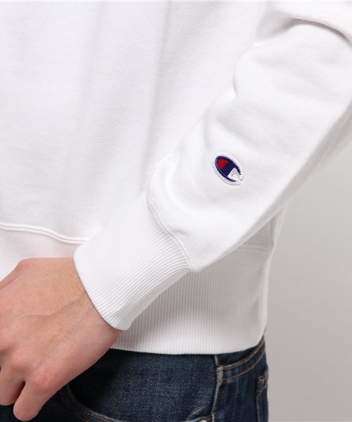 Champion(チャンピオン)の「【チャンピオン】ビックロゴスウェットプルオーバー(スウェット・メンズ・ホワイト/グレー/ネイビー・MEDIUM/LARGE)」の4枚目の写真