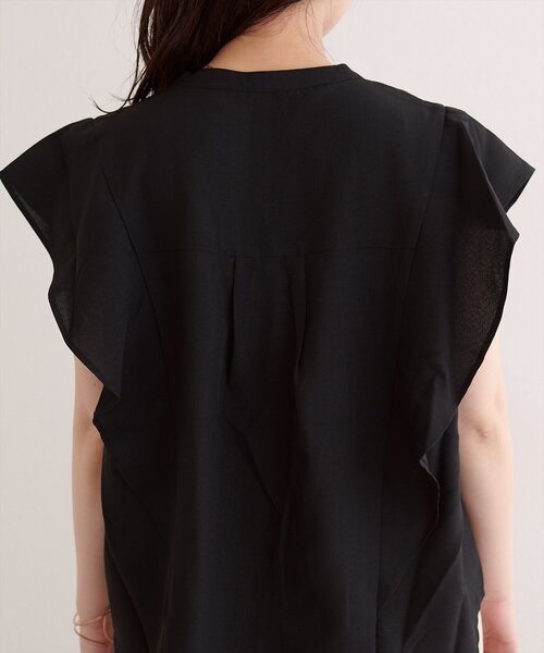 natural couture(ナチュラルクチュール)の「【sherbet line】UV接触冷感袖ラッフルスキッパーブラウス(シャツ/ブラウス・レディース・ブルー/ベージュ/ブラック/ネイビー・FREE)」の13枚目の写真