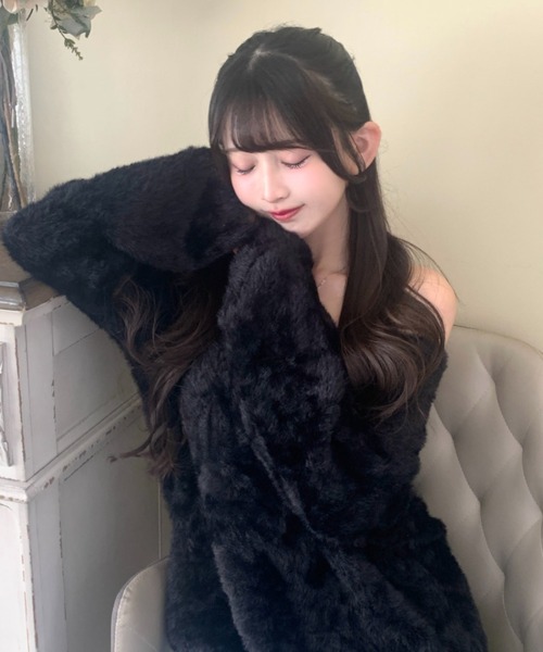 Mejoul(メジュール)の「【2026秋冬新作】ふわふわシャギーVネックニット(ニット/セーター・レディース・ホワイト/ブラック・F)」の8枚目の写真