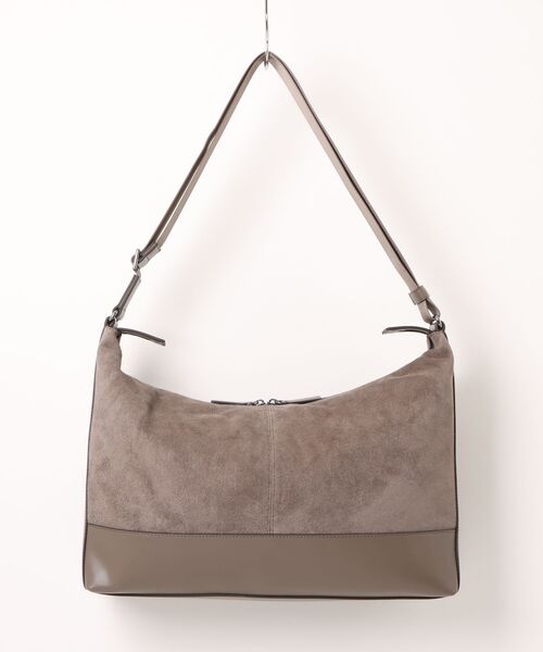 MICHAEL KORS(マイケルコース)の「COOPER LG SOFT CRESCENT MSGR(ショルダーバッグ・メンズ・ブラウン系・FREE)」の2枚目の写真