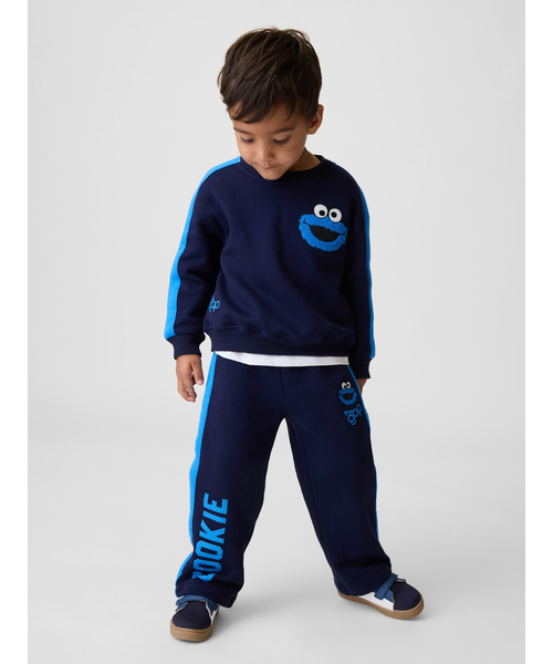 GAP(ギャップ)の「ヴィンテージソフト セサミストリート スウェットパンツ (幼児・ベビー)(スウェットパンツ・キッズ・レッド/ネイビー/ベージュ・95cm/105cm/110cm/80cm/90cm/70cm/100cm)」の1枚目の写真