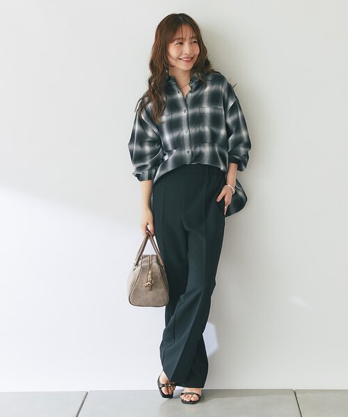 La boutique BonBon(ラブティックボンボン)の「【大人っぽカジュアル】イージーロールアップチェックシャツ(シャツ/ブラウス・レディース・ブラック・FREE)」の19枚目の写真