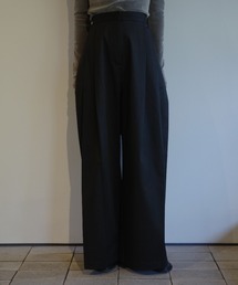AMOMENTO（アモーメント）の「AMOMENTO TWO TUCK WIDE BANDING PANTS（その他パンツ）」