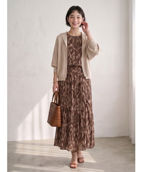 Sew loop（ソーループ）の「フーディショート丈リブニットカーディガン（カーディガン/ボレロ・レディース・ピンク/ベージュ/ブラック/グレー・FREE）」の12枚目の写真