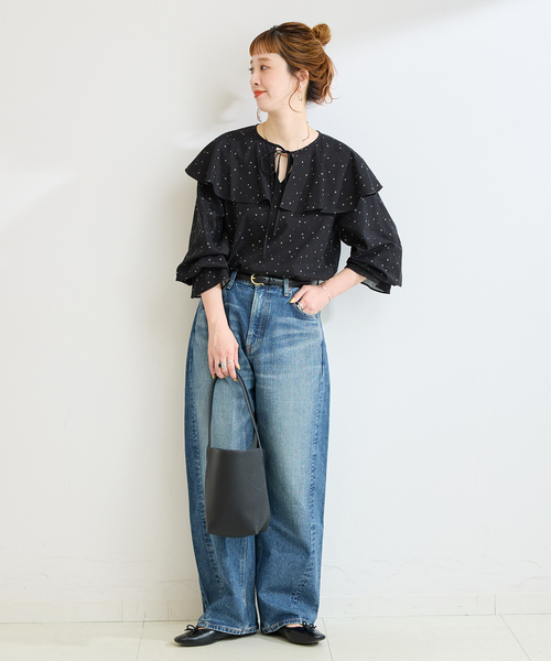 B.C STOCK(ベーセーストック)の「手洗い可 / C/RYドビーSTARプリントブラウス(シャツ/ブラウス・レディース・ブラック/ホワイト・FREE)」の3枚目の写真